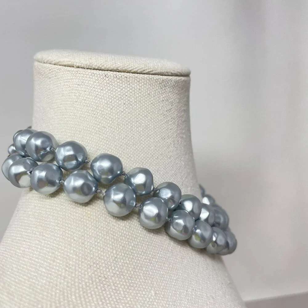 Vintage Marvella Double-Strand Gray Faux Pearl Necklace Gold-Tone‎ Bow Closure